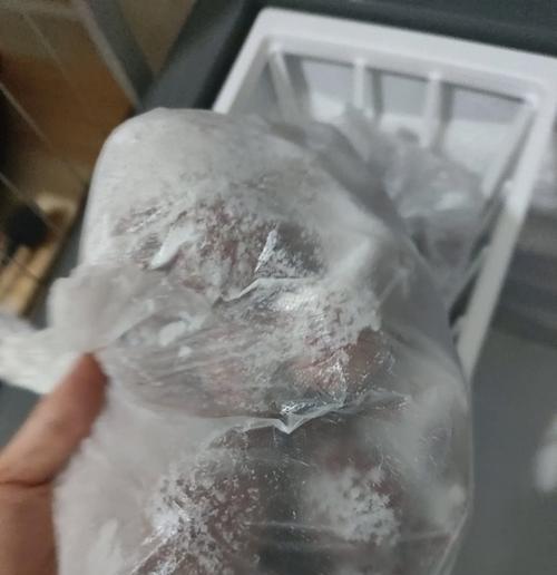 如何使用水果冰箱保持水果新鲜不坏（简单而有效的方法）