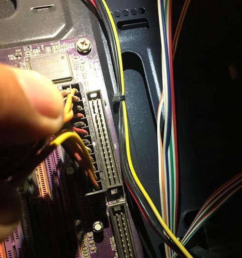 老式显示器无法开机的问题及解决方法（让老旧显示器重获新生）