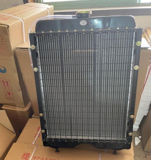 汉腾水箱散热器拆卸步骤？拆卸时应注意什么？