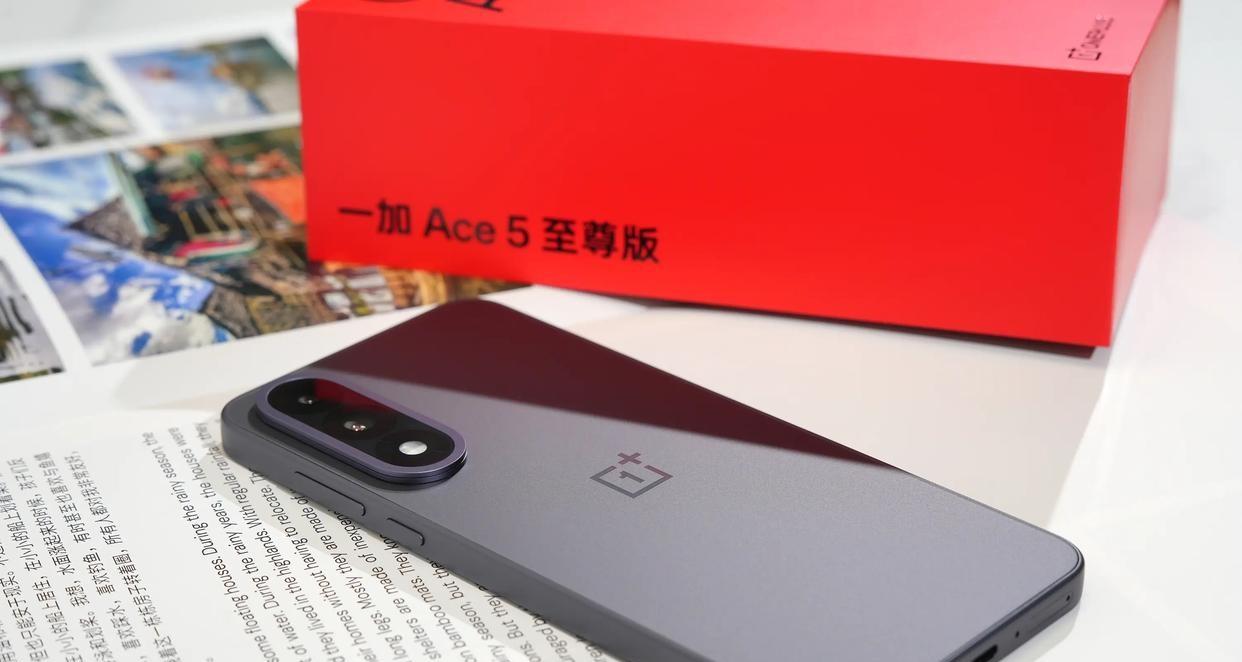 16GB+512GB！3款售价“亲民”的旗舰芯手机，一步到位用6年