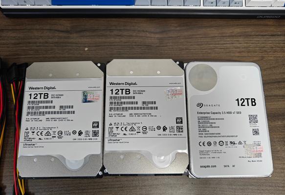 易洁移动硬盘性能如何？