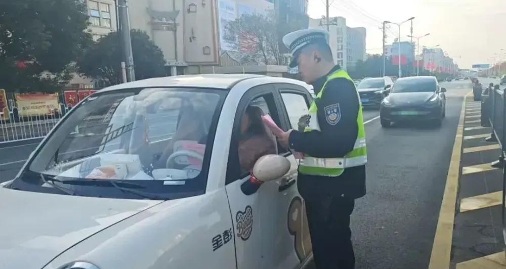 2月1日起，电动车、三轮车有新规！3类车禁止上路，5大行为严查